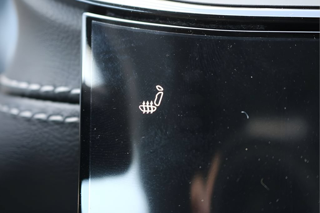 New 2027 Jeep Grand Cherokee Altitude AWD/4WD image 24