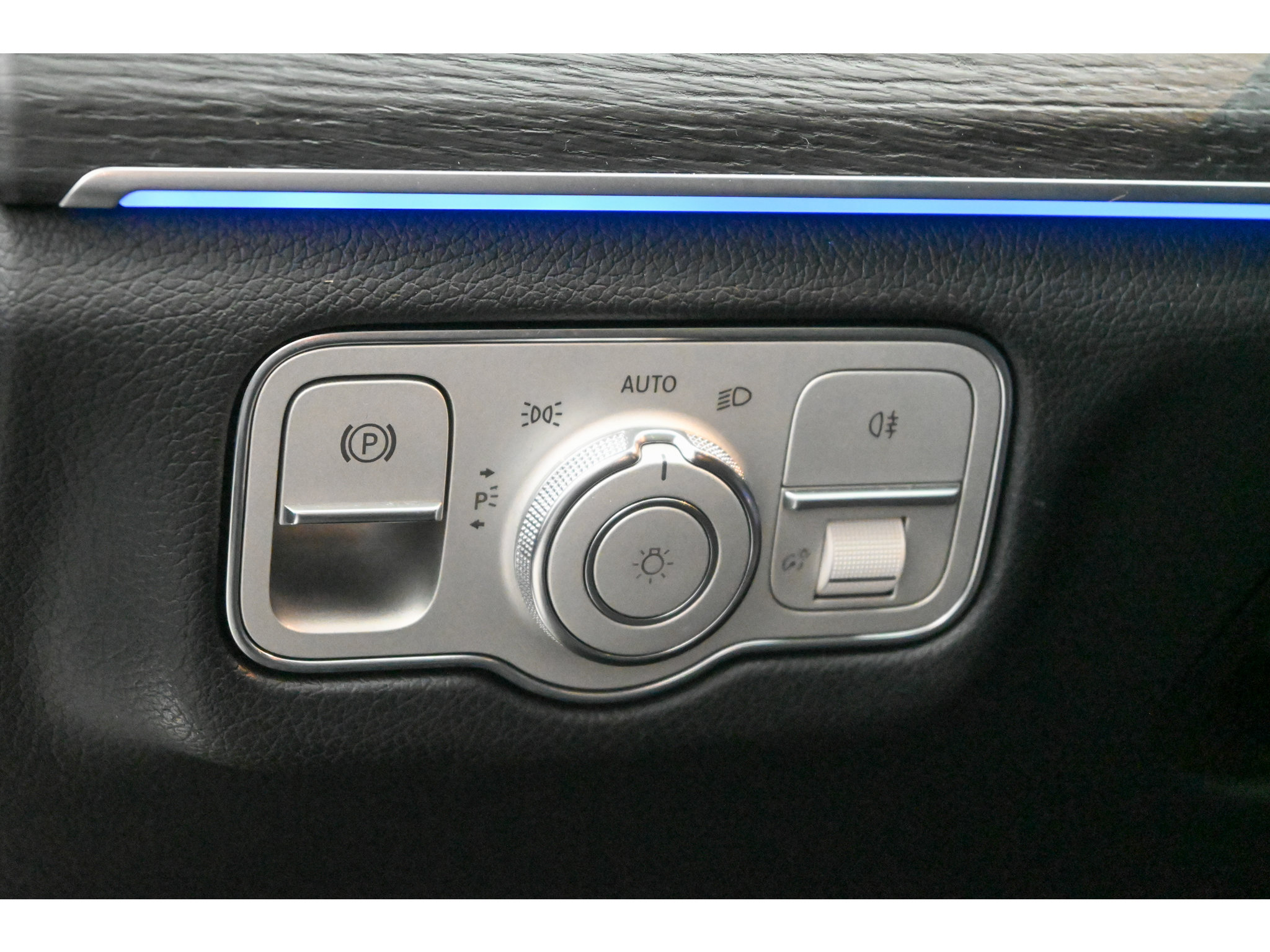 Used 2021 Mercedes-Benz GLS 580 4MATIC image 41