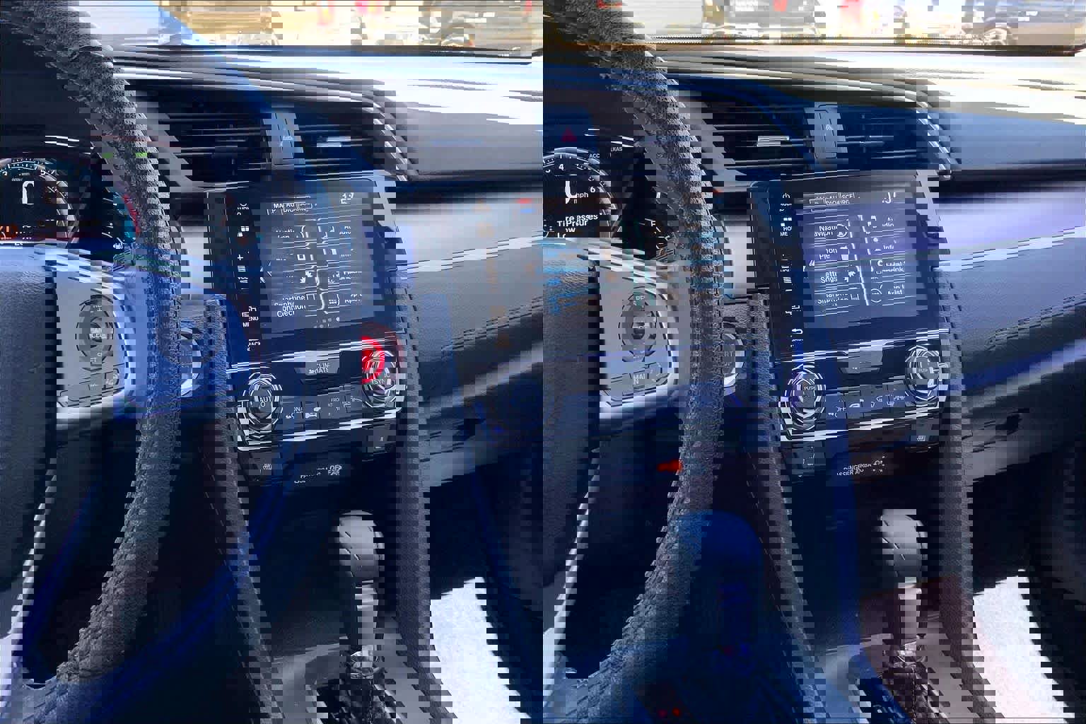 Used 2017 Honda Civic Touring image 7