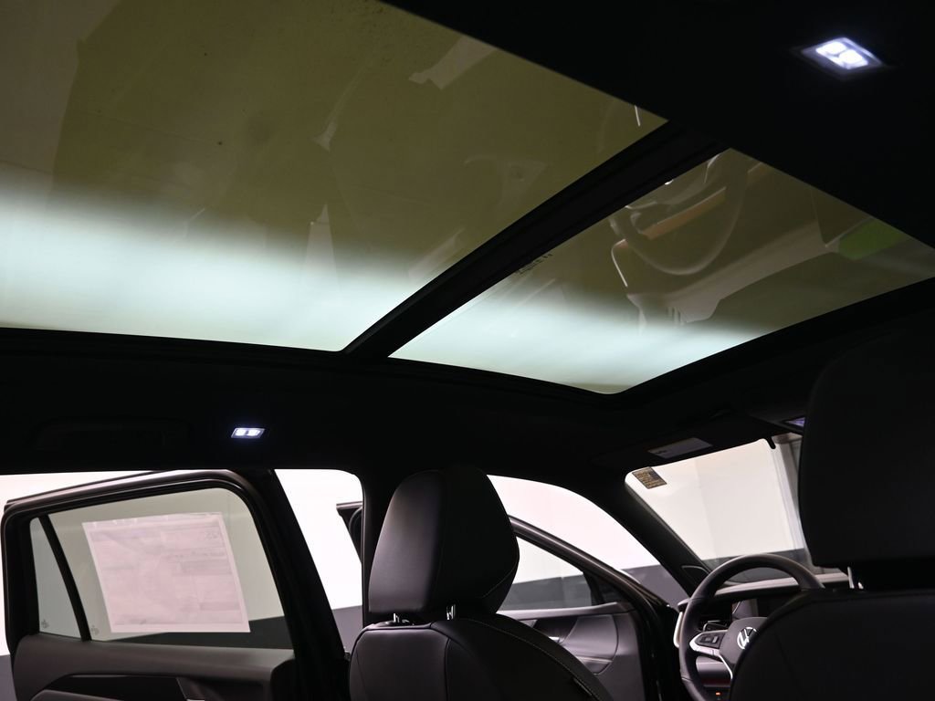 New 2026 Volkswagen Tiguan SEL R-Line image 19