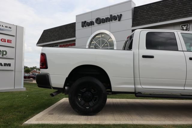 New 2026 RAM 3500 Tradesman AWD/4WD image 40