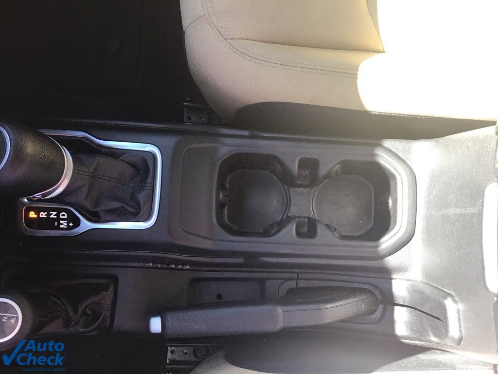 Used 2022 Jeep Wrangler Willys image 30