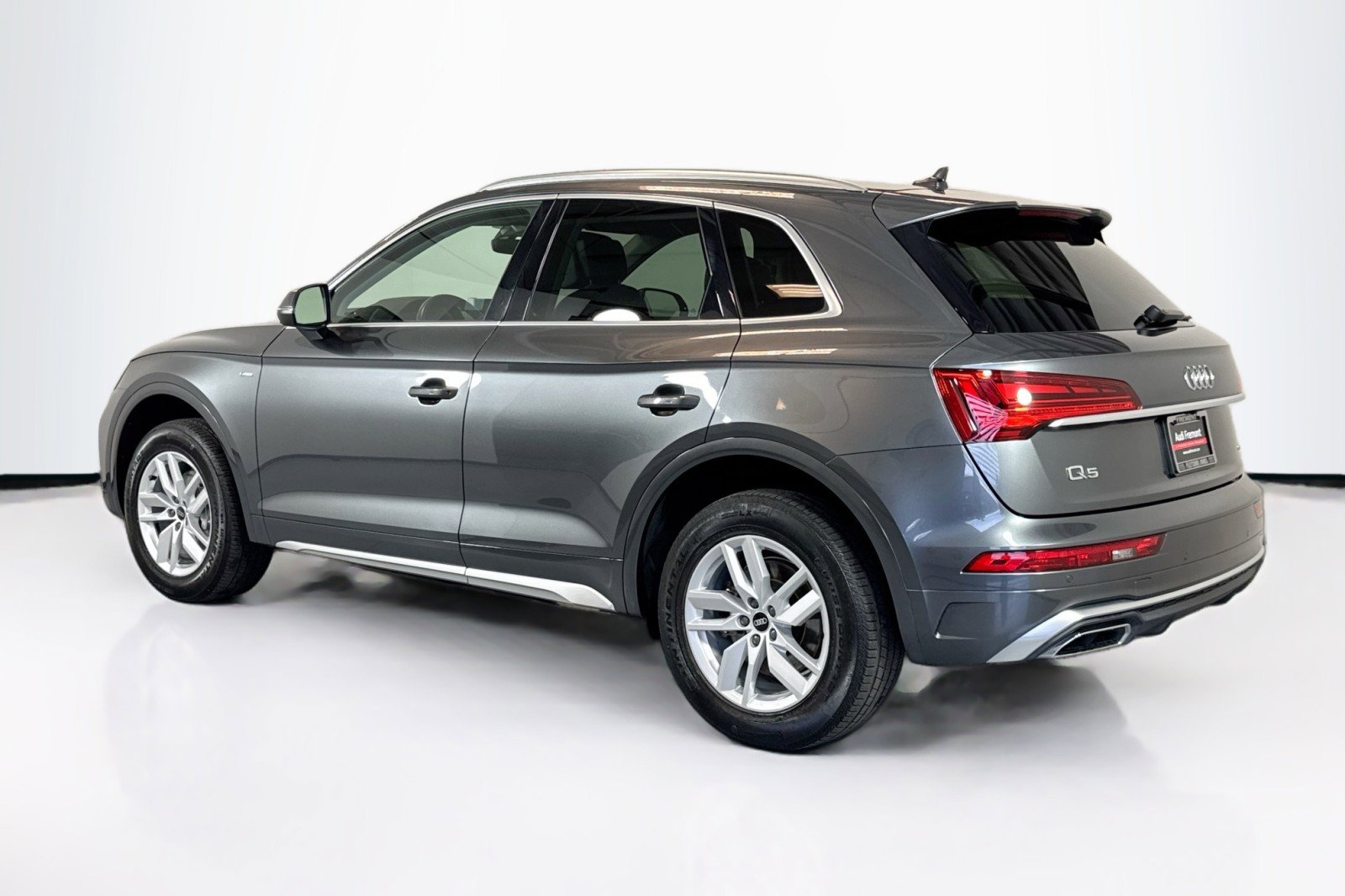 Used 2022 Audi Q5 2.0T Premium w/ Convenience Package image 7