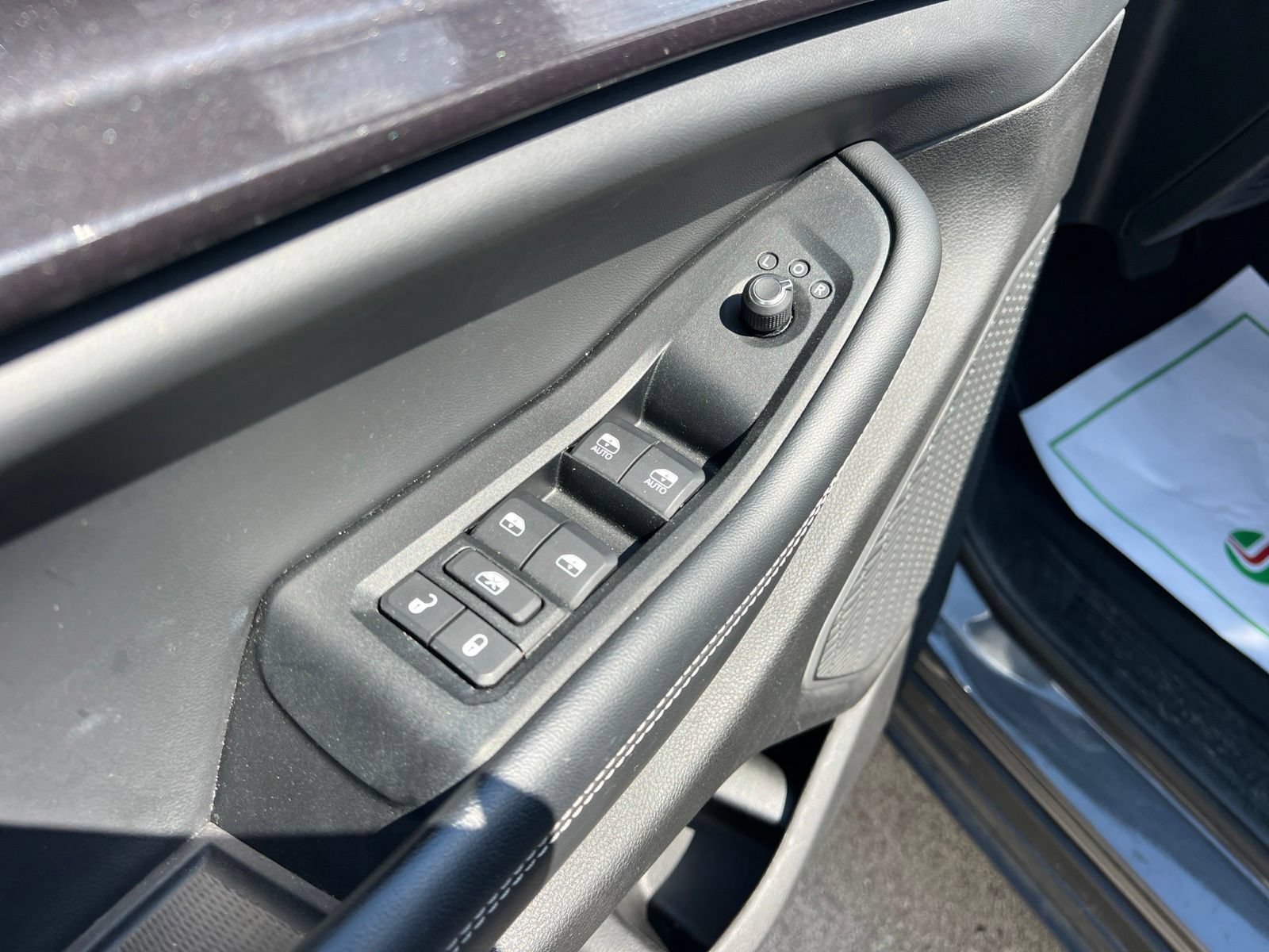Used 2021 Jeep Grand Cherokee L Laredo RWD image 30