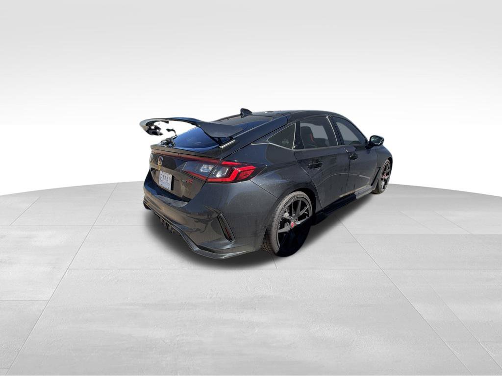 Used 2026 Honda Civic Type R image 3