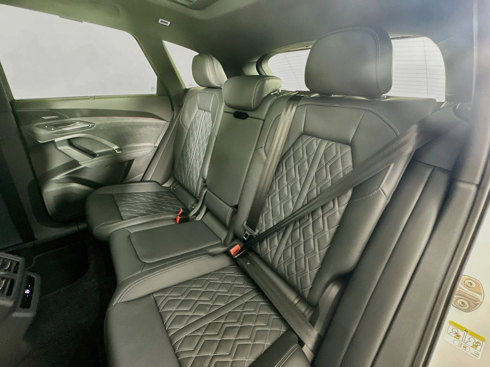 New 2026 Audi SQ5 Premium Plus AWD/4WD image 37