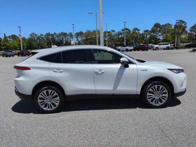 Used 2021 Toyota Venza Limited AWD/4WD image 4