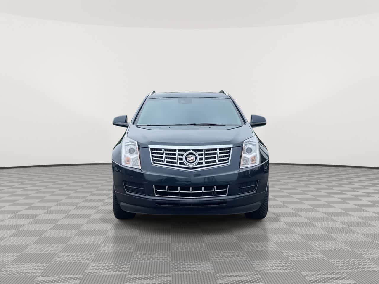 Used 2016 Cadillac SRX Luxury w/ Driver Awareness Package FWD image 3