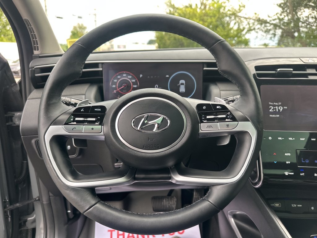 Used 2024 Hyundai Tucson Limited AWD/4WD image 11