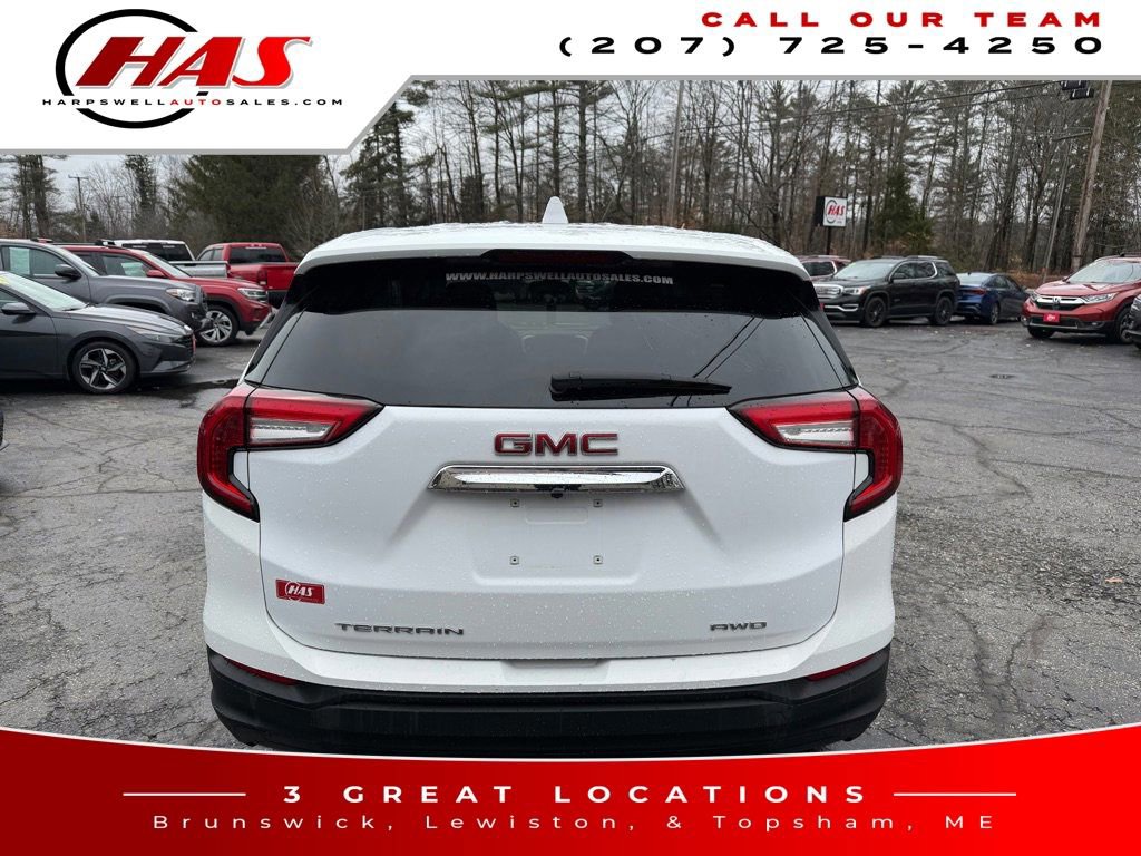 Used 2024 GMC Terrain SLE AWD/4WD image 6