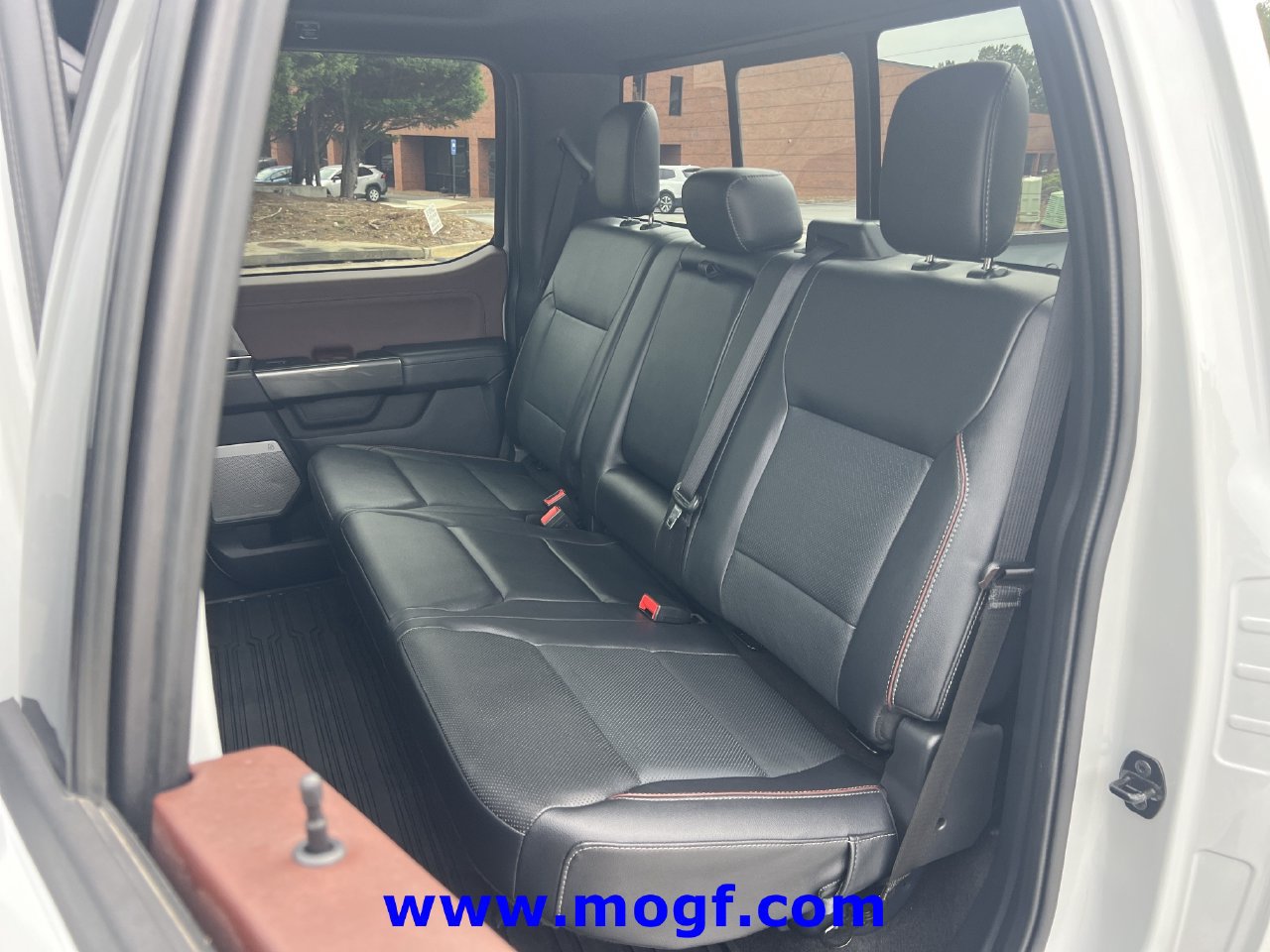 Used 2023 Ford F150 Lariat w/ Equipment Group 502A High AWD/4WD image 21