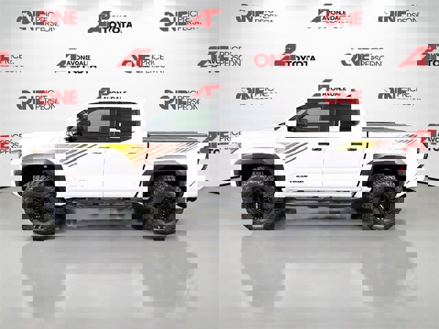 New 2025 Toyota Tacoma TRD Off-Road image 4