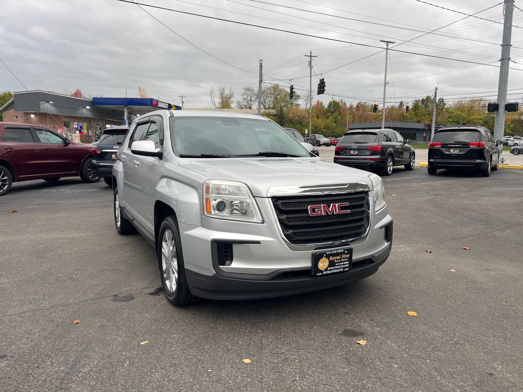 Used 2017 GMC Terrain SLE FWD image 17