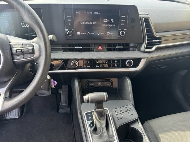 Certified 2024 Kia Sportage LX FWD image 32