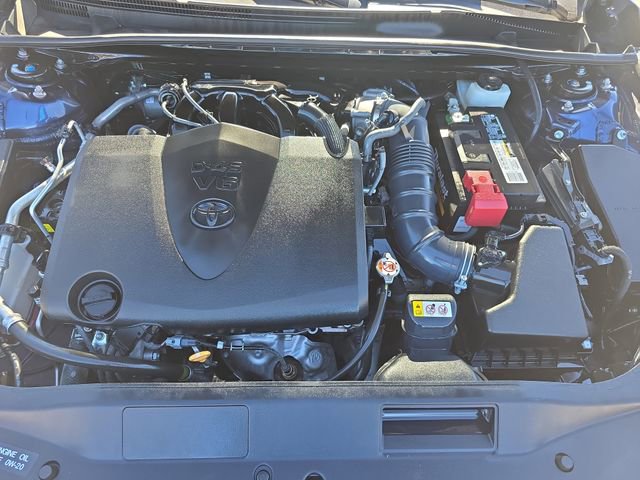 Used 2019 Toyota Avalon Limited image 30