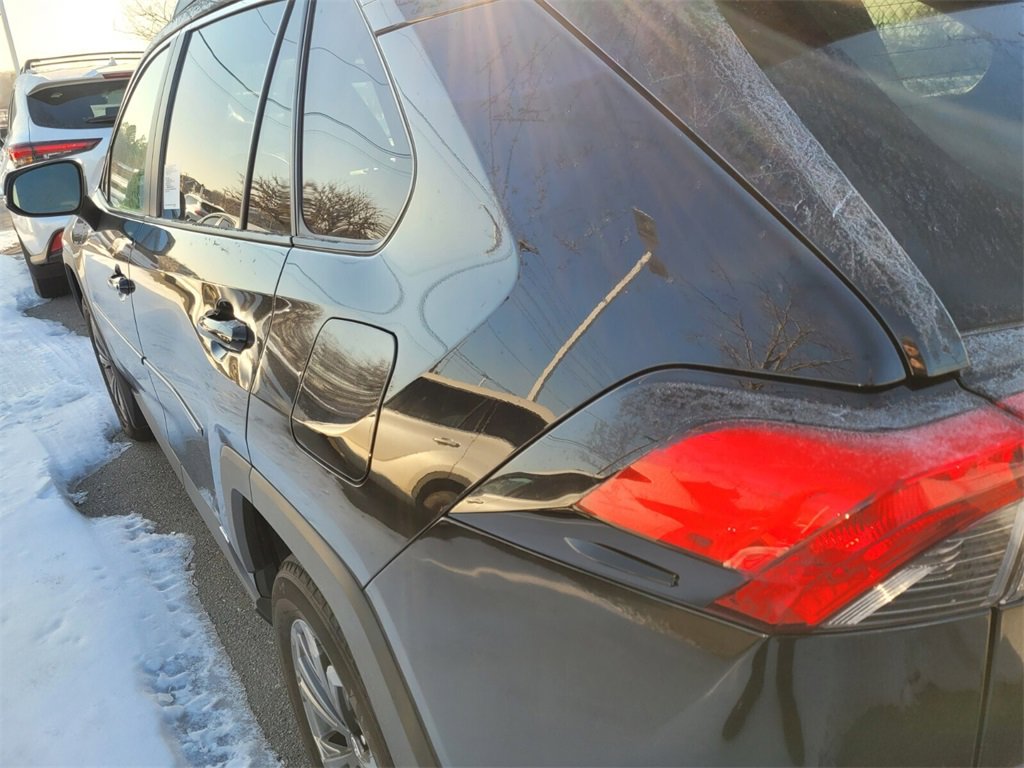 Used 2025 Toyota RAV4 XLE Premium image 7