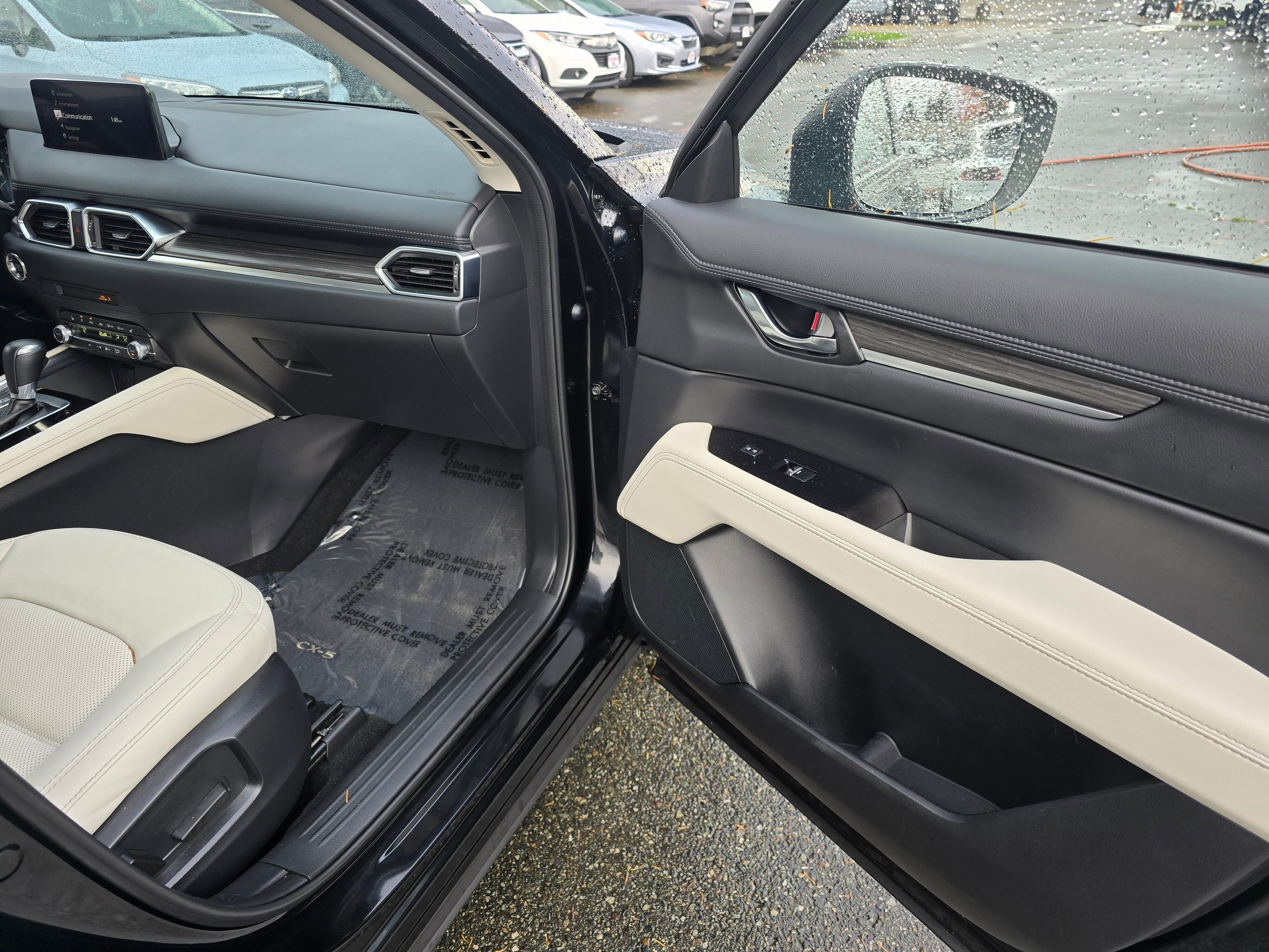 Used 2022 MAZDA CX-5 AWD 2.5 S w/ Premium Package image 12