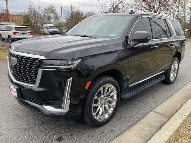 Used 2022 Cadillac Escalade Luxury image 7