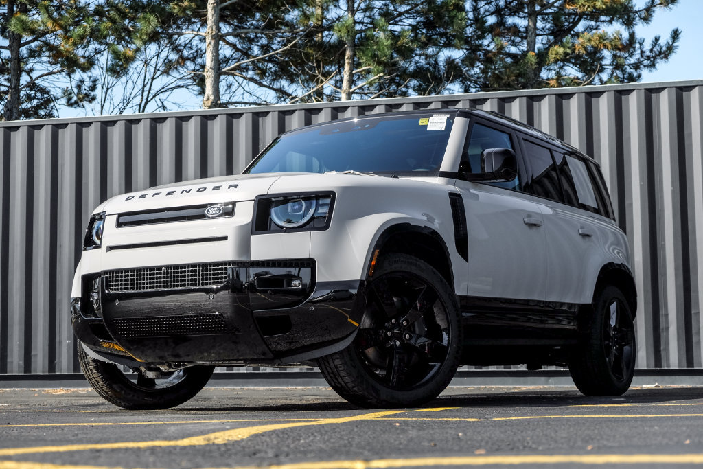 New 2026 Land Rover Defender 110 X-Dynamic SE AWD/4WD image 1