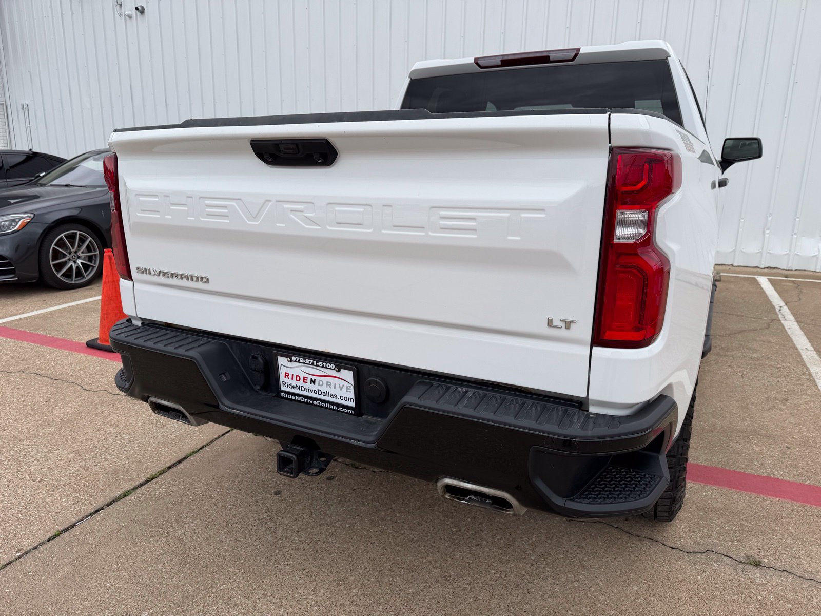 Used 2024 Chevrolet Silverado 1500 LT Trail Boss w/ Protection Package AWD/4WD image 6