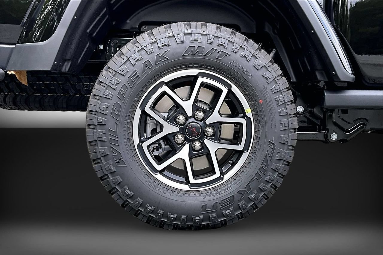 New 2026 Jeep Gladiator Rubicon AWD/4WD image 34