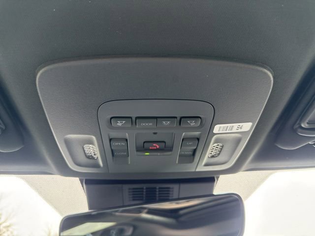 New 2026 Toyota Camry SE image 25