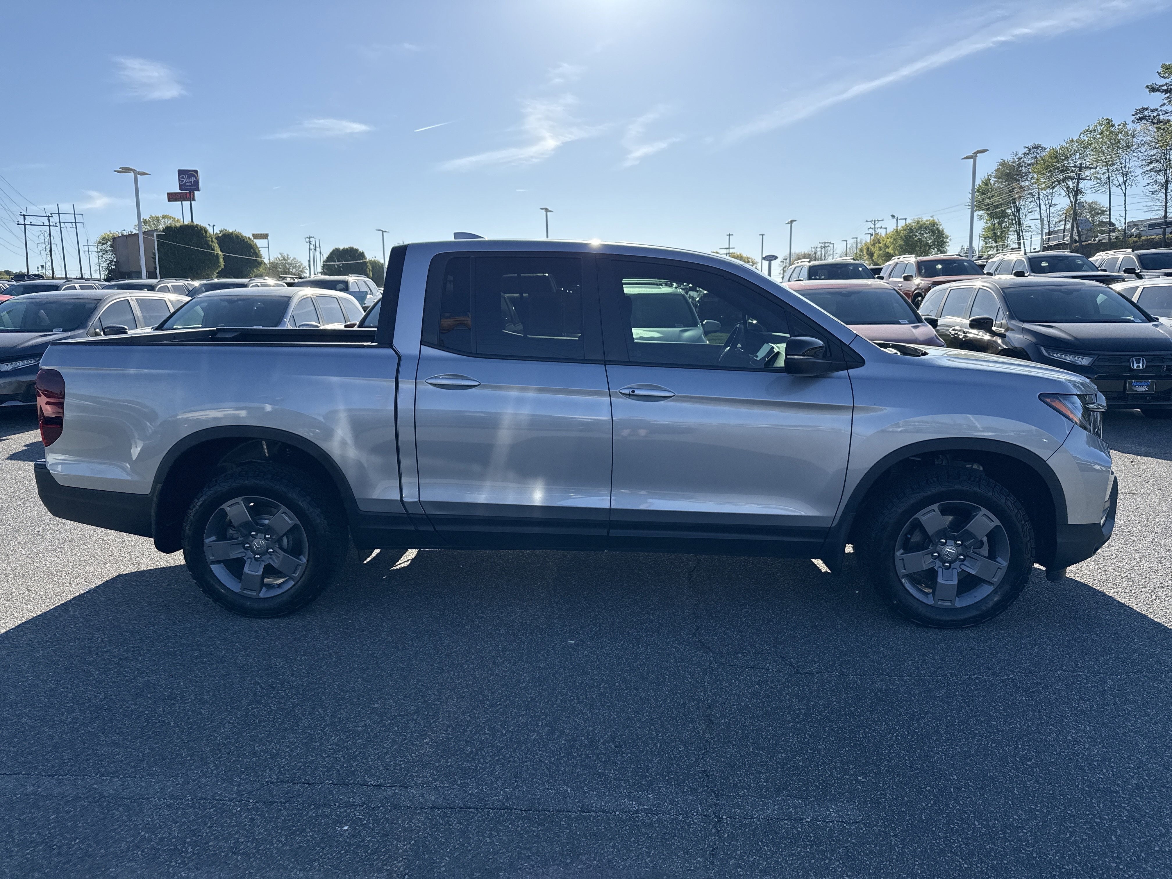 Certified 2025 Honda Ridgeline TrailSport image 11