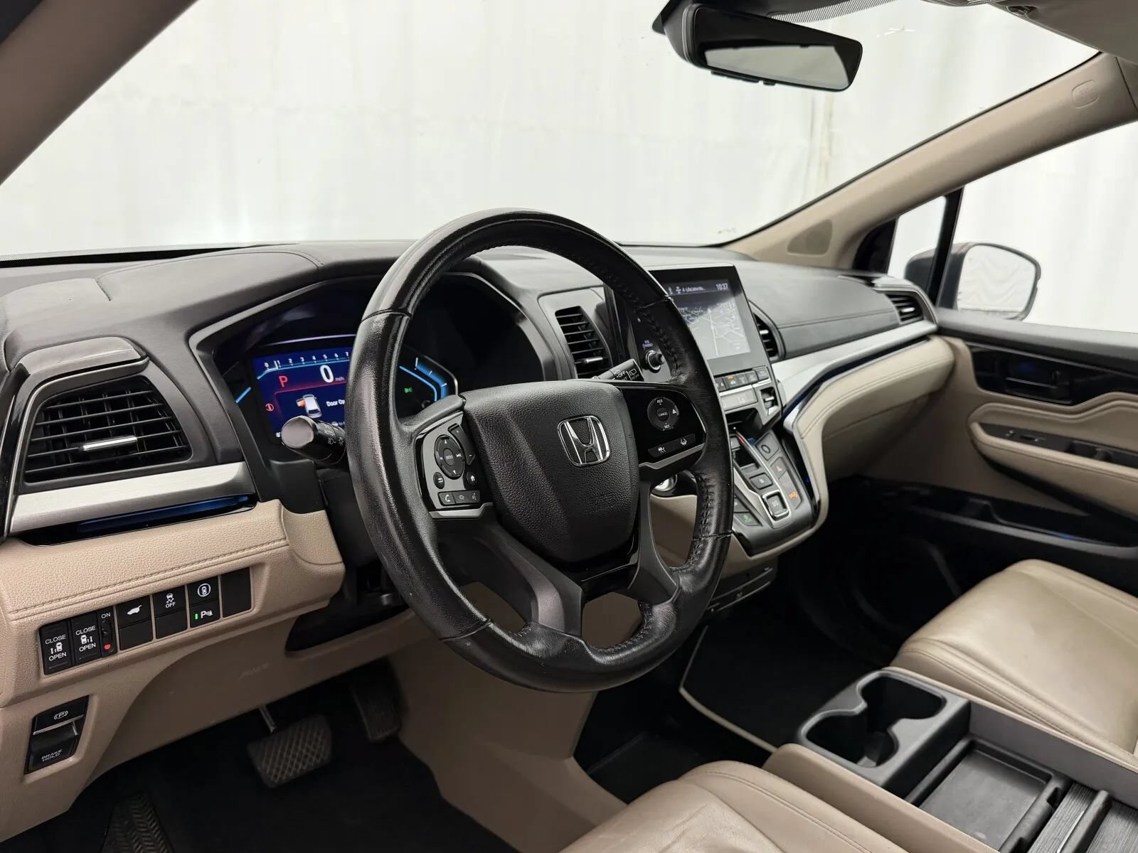 Used 2021 Honda Odyssey Touring image 10