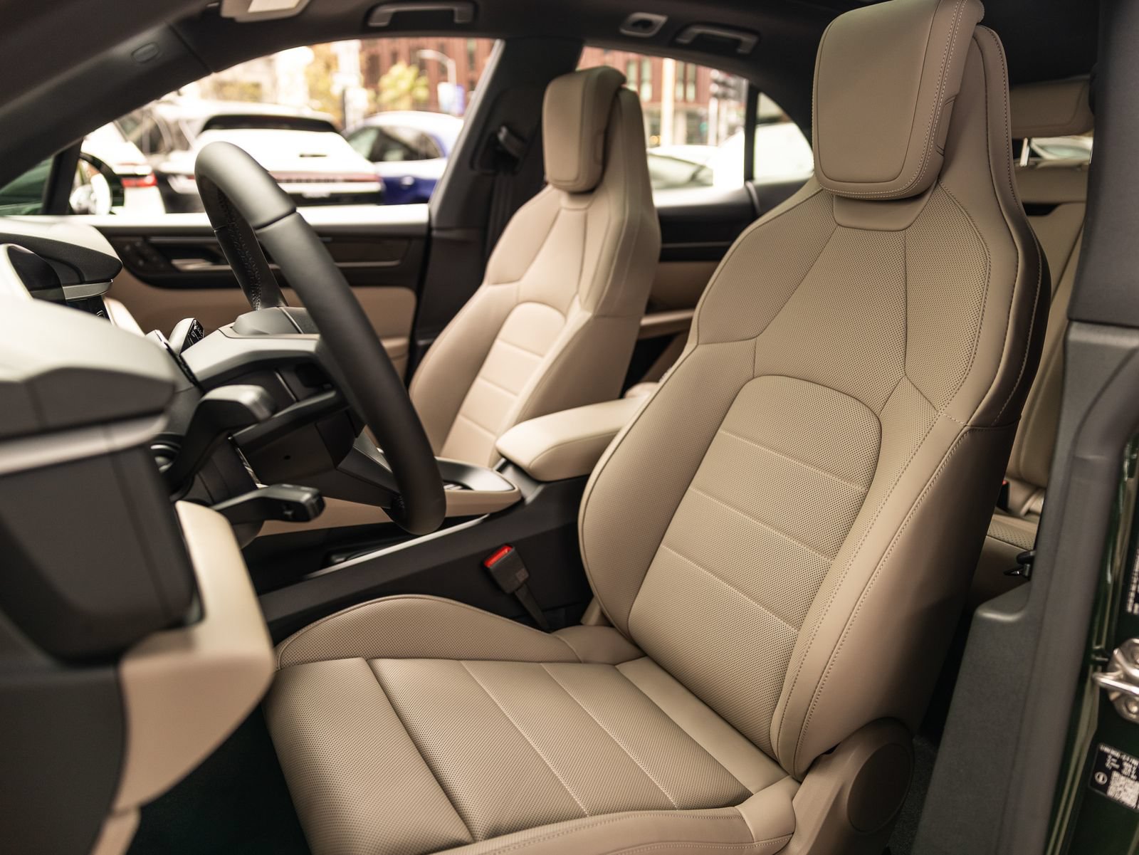 New 2026 Porsche Macan Electric RWD image 5