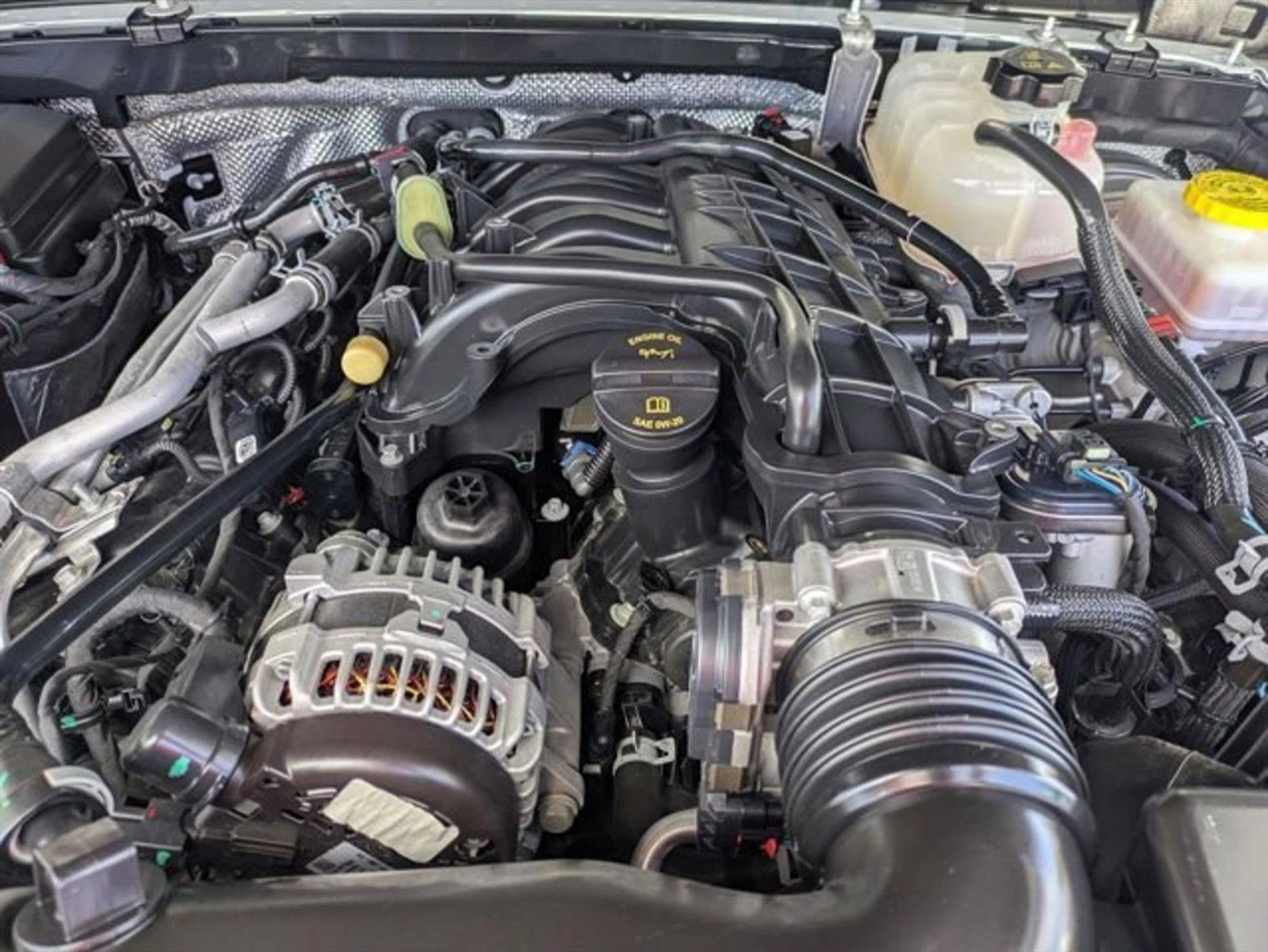 Used 2024 Jeep Wrangler Unlimited Sahara AWD/4WD image 23