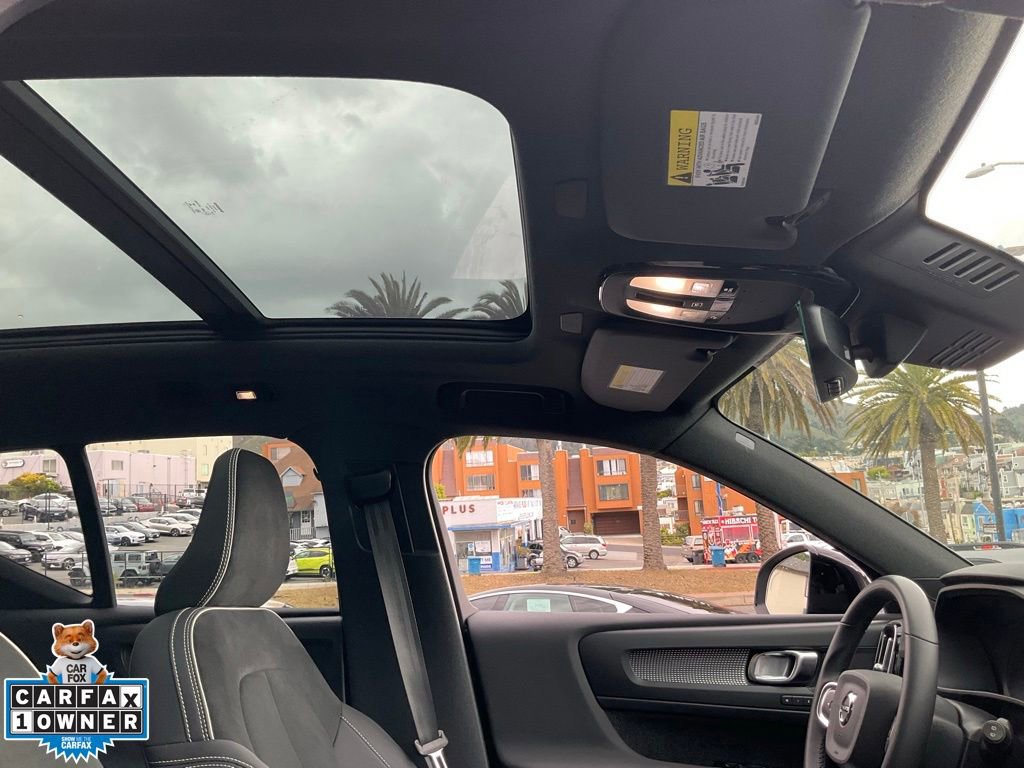 Used 2022 Volvo XC40 P8 Recharge Plus AWD/4WD image 66
