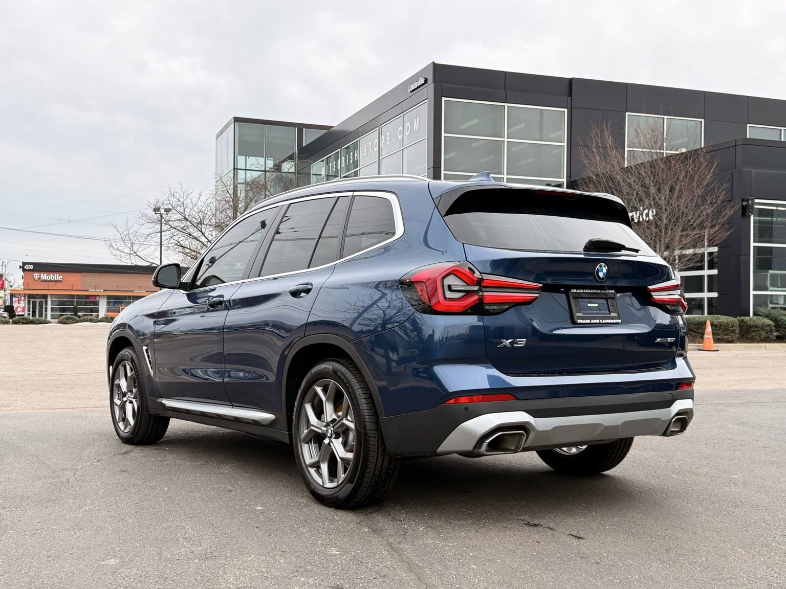 Used 2023 BMW X3 xDrive30i w/ Premium Package video 3
