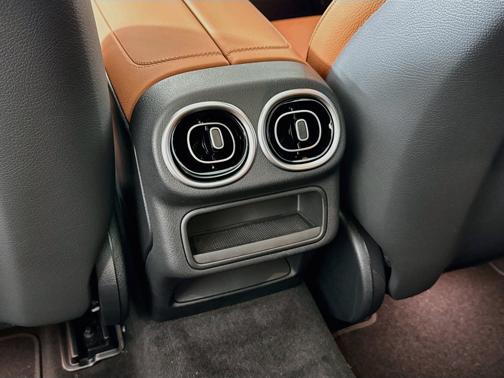 New 2027 Mercedes-Benz GLC 300 4MATIC image 28