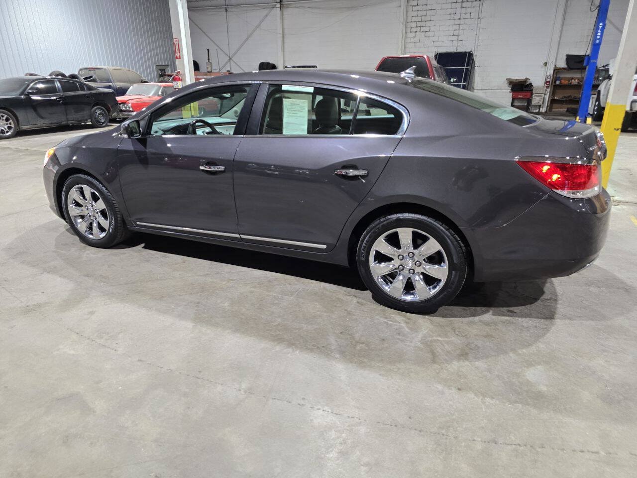 Used 2013 Buick LaCrosse Premium FWD image 6