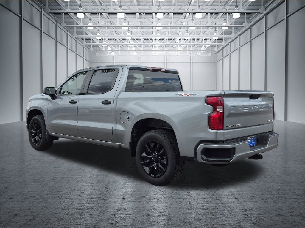 Certified 2025 Chevrolet Silverado 1500 Custom AWD/4WD image 3