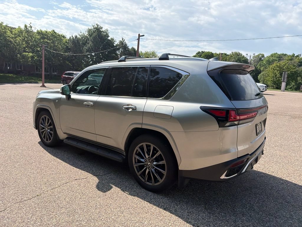 Used 2024 Lexus LX 600 F Sport AWD/4WD image 35