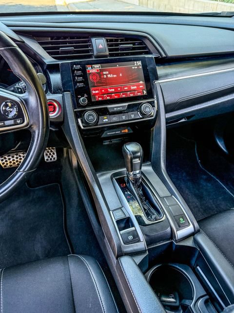 Used 2021 Honda Civic Sport image 8