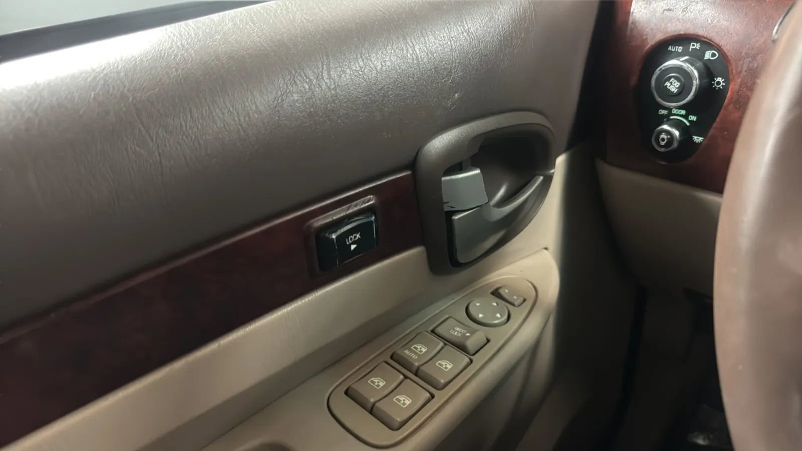 Used 2005 Buick Rendezvous 2WD w/ CXL Preferred Equipment Group image 15