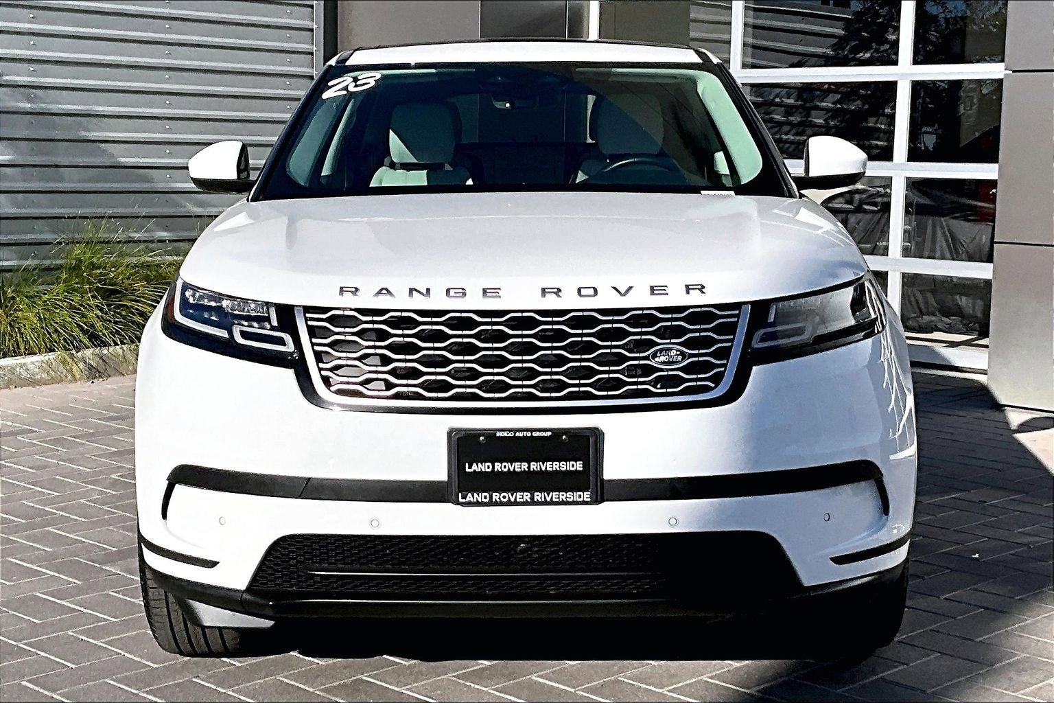 Used 2023 Land Rover Range Rover Velar S image 2