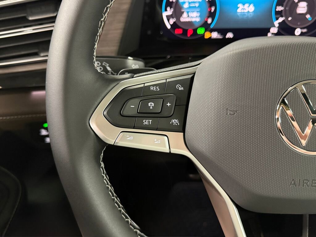 New 2026 Volkswagen Atlas SEL image 12