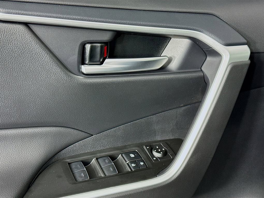 New 2025 Toyota RAV4 XLE image 22