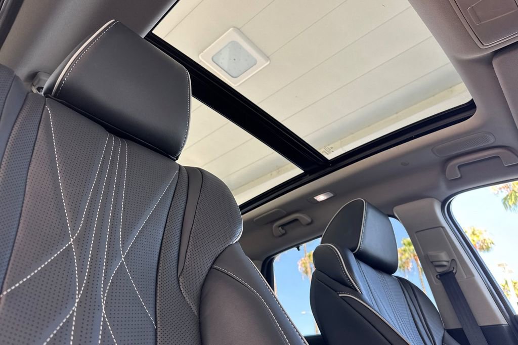 Certified 2025 Acura MDX SH-AWD w/ Advance Package image 22