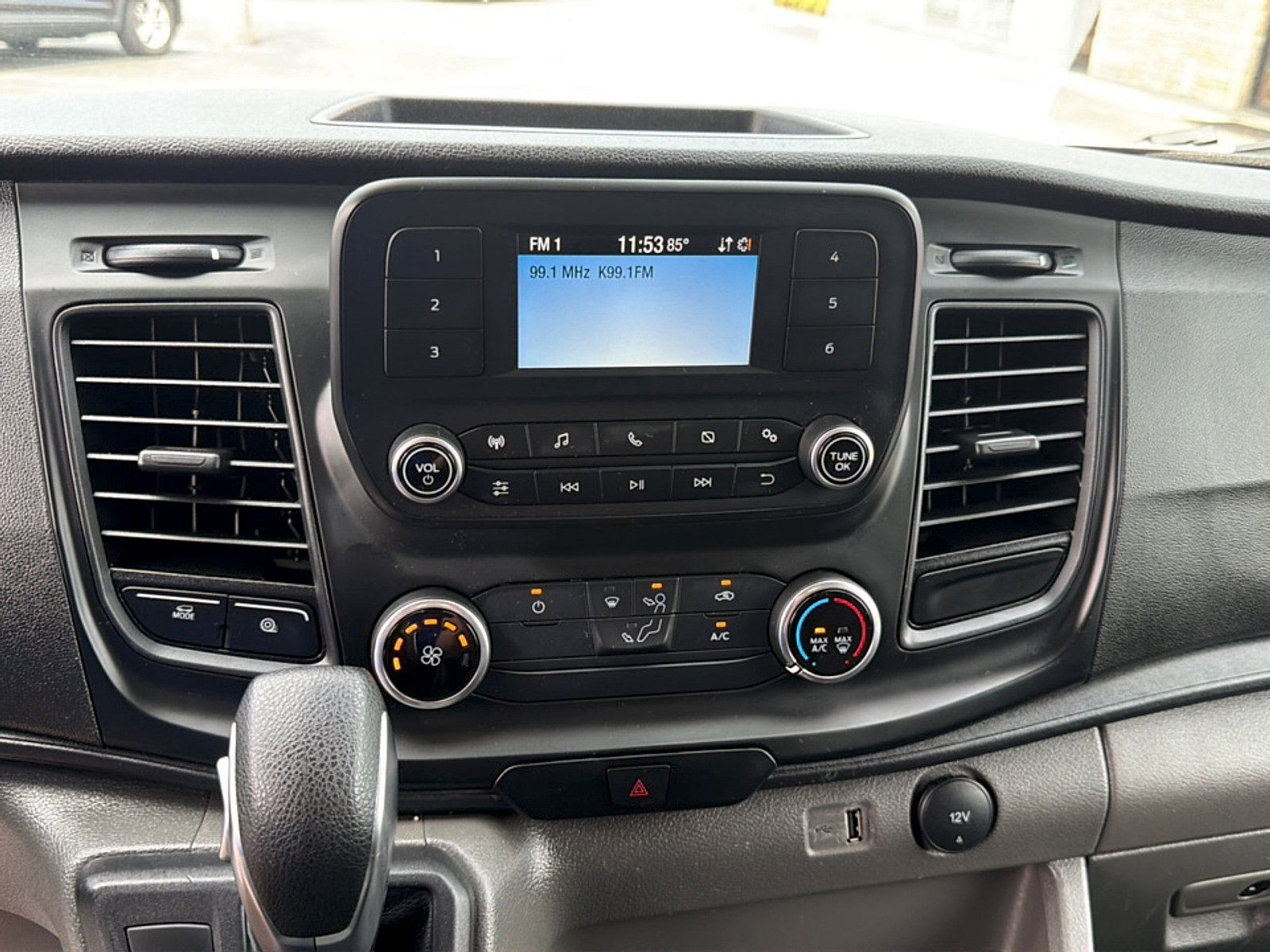Used 2023 Ford Transit 250 Medium Roof AWD image 14