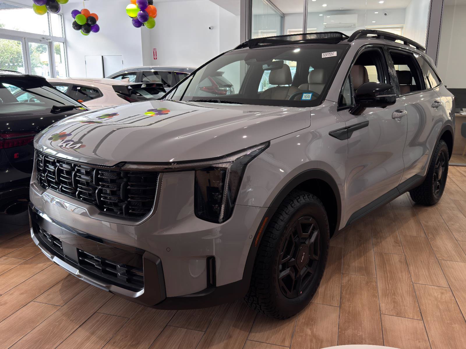 New 2024 Kia Sorento SX Prestige w/ Olive Brown Leather Package