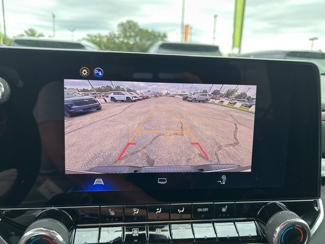 New 2026 Chevrolet Colorado Z71 w/ LPO, Hood Decal Package image 22