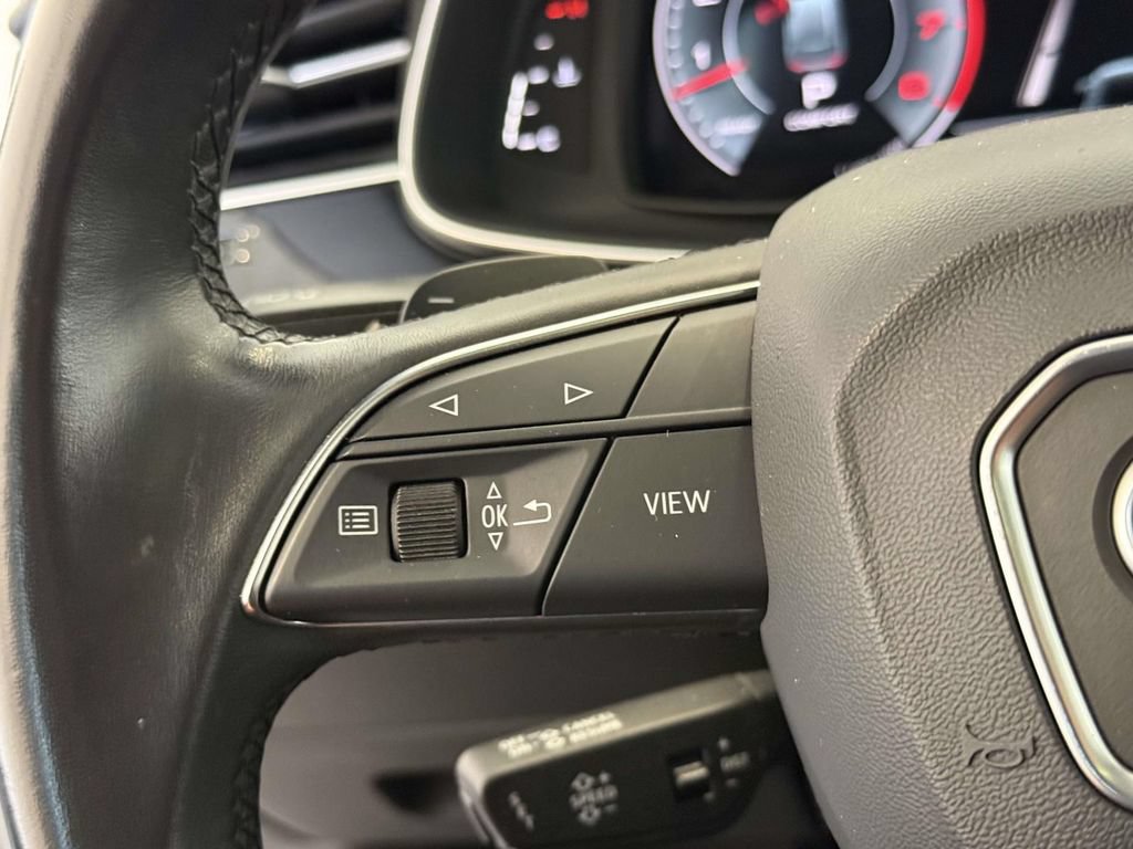 Used 2021 Audi Q8 Prestige AWD/4WD image 33
