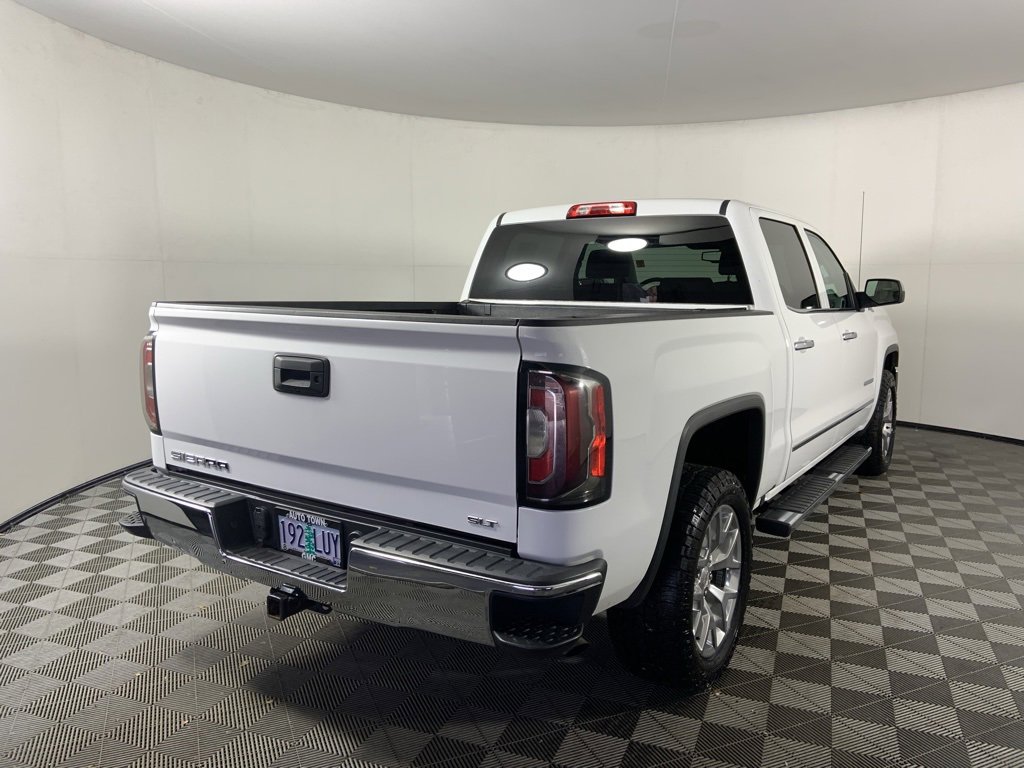 Used 2018 GMC Sierra 1500 SLT w/ SLT Premium Package image 3