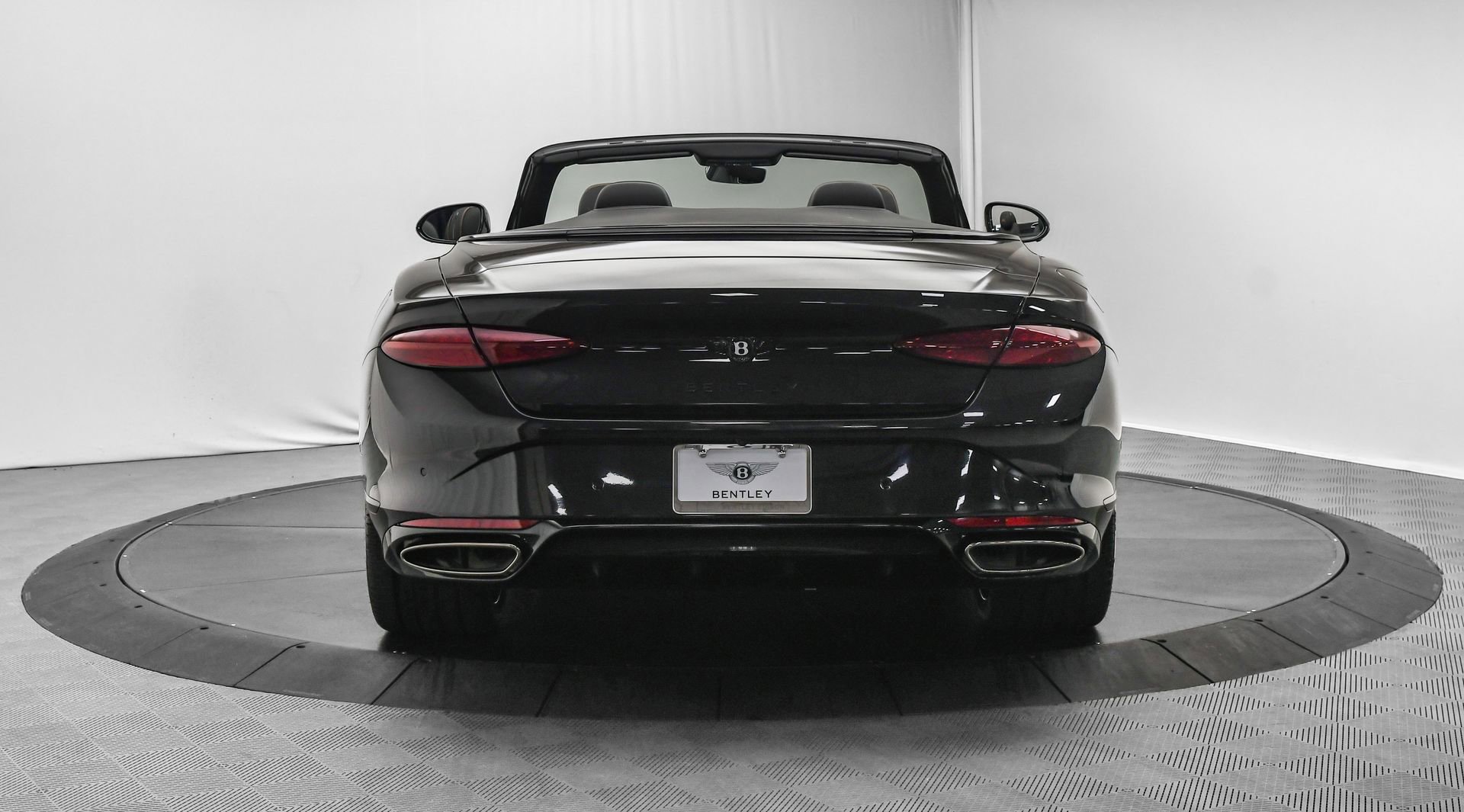 New 2025 Bentley Continental GTC image 10