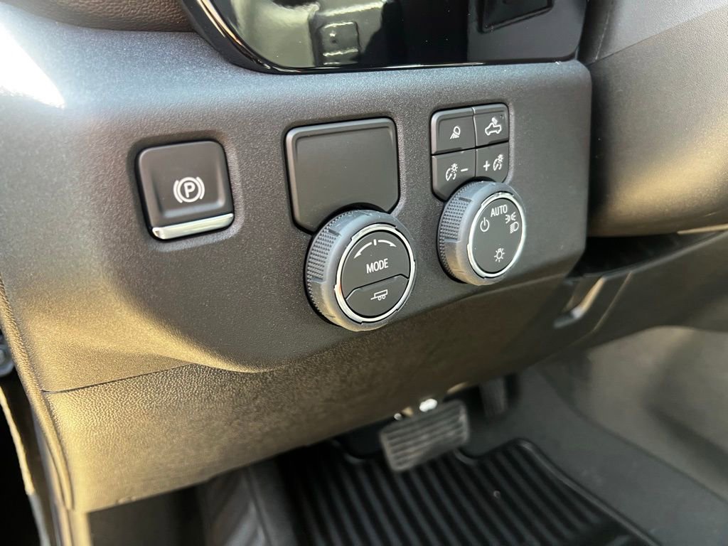 New 2026 Chevrolet Silverado 1500 LT w/ Safety Package image 28