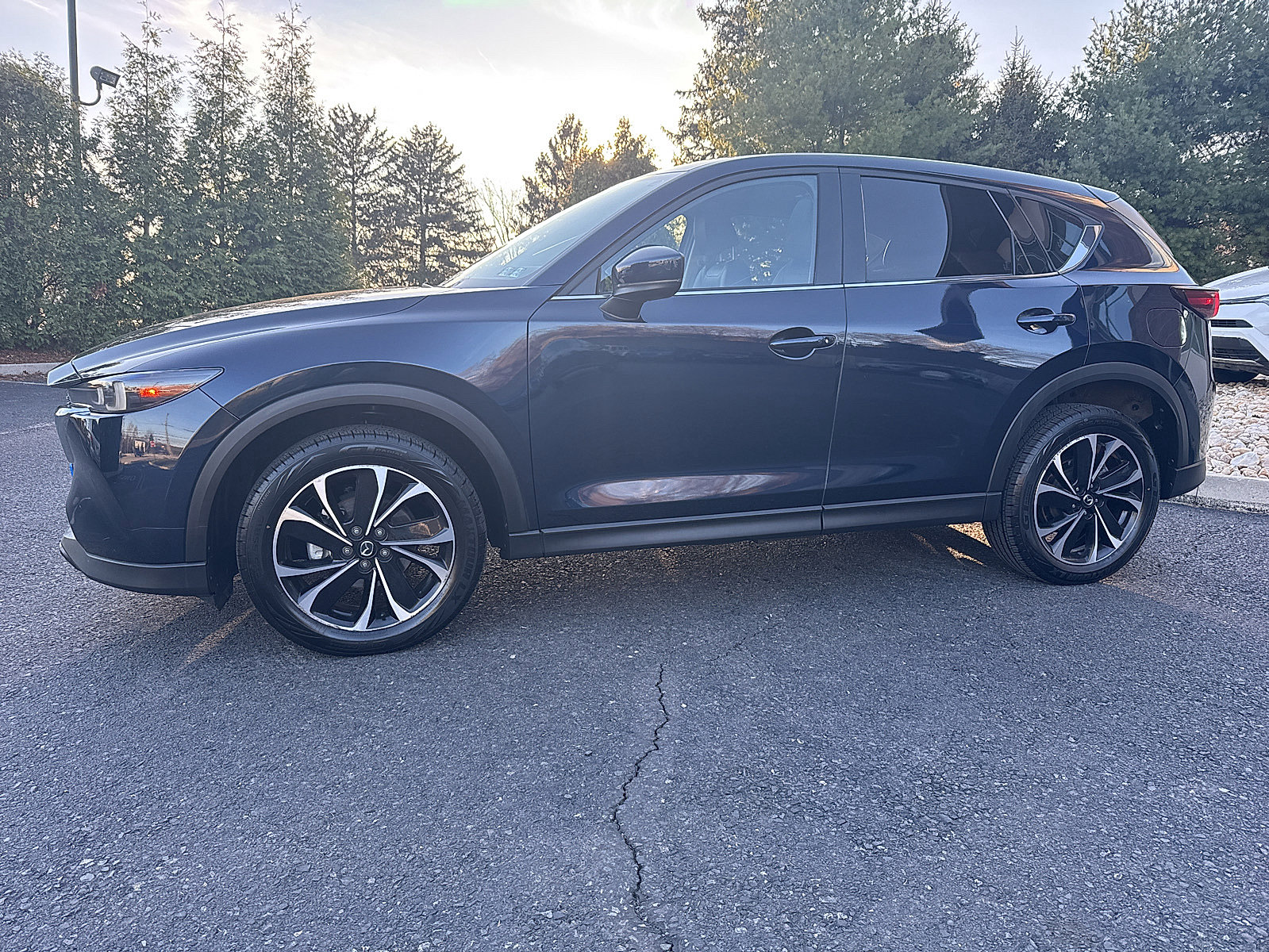Used 2023 MAZDA CX-5 AWD 2.5 S w/ Premium Package image 11